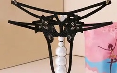 亚洲精品AAA揭晓